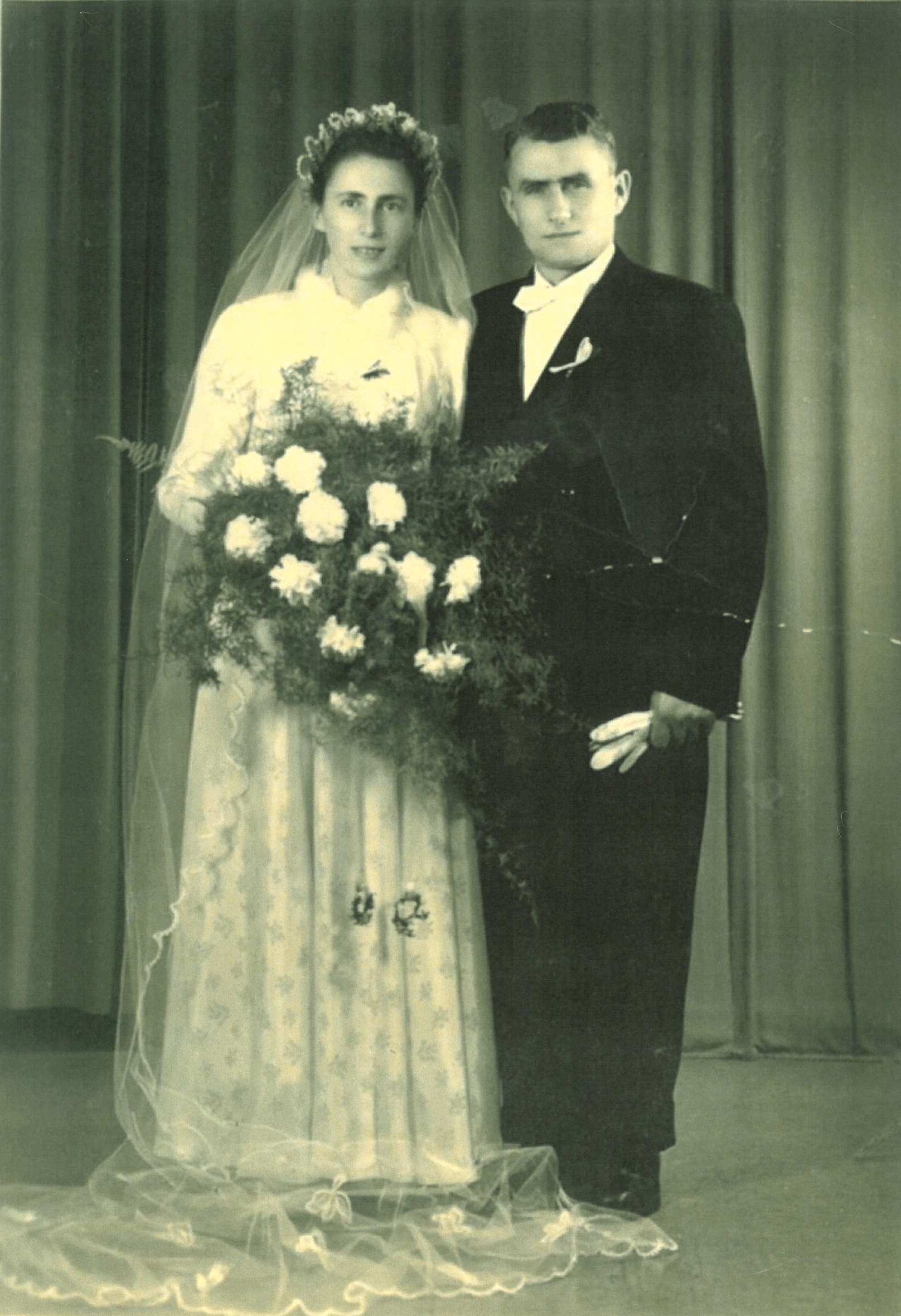 Hans und Esther heiraten